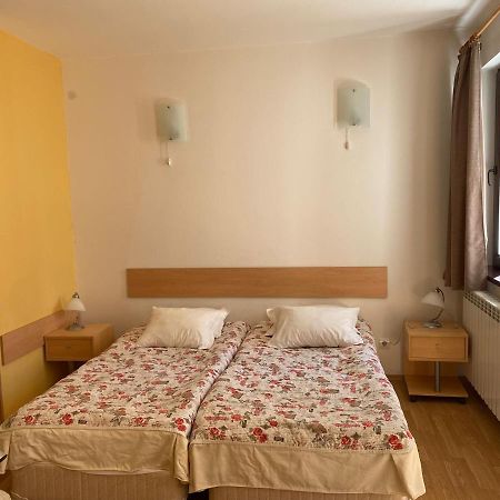 Apart Hotel Flora Residence - Clover Building Flat 09 Borovets Esterno foto